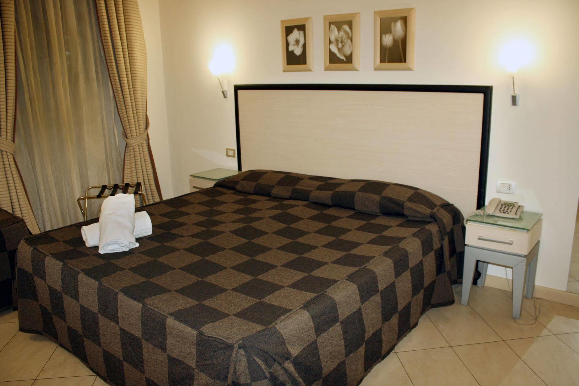 Hotel Villa Cibele Catania Exterior photo
